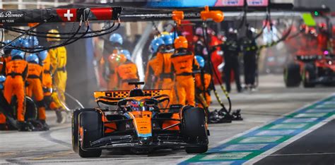 f1 winnaars|Lijst van wereldkampioenen Formule 1 .